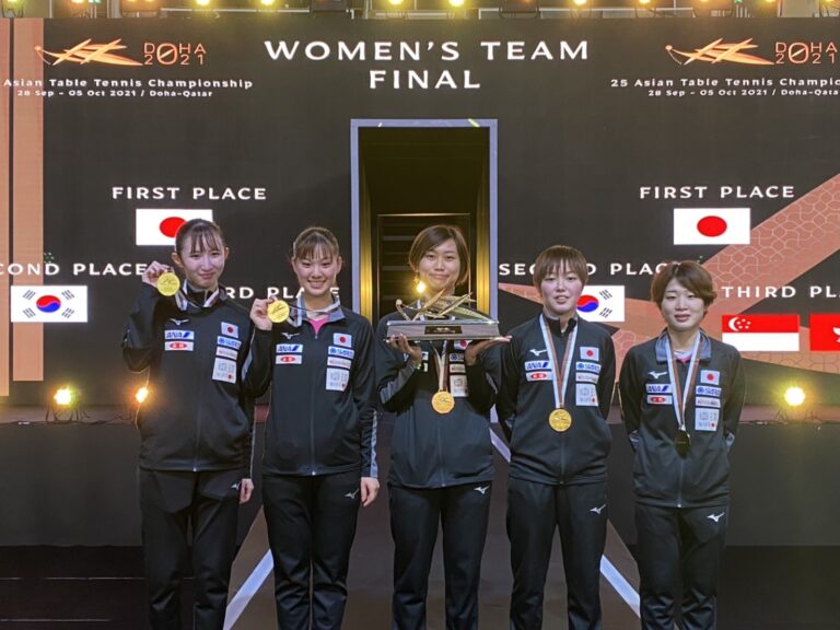 女子団体 優勝
(左から)早田ひな・長﨑美柚・佐藤瞳・芝田沙季・安藤みなみ