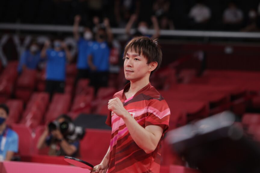 男子準々決勝に出場した丹羽選手【ITTF】
