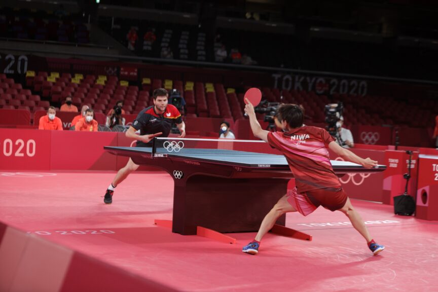 準決勝でドイツと対戦した日本男子団体【ITTF】