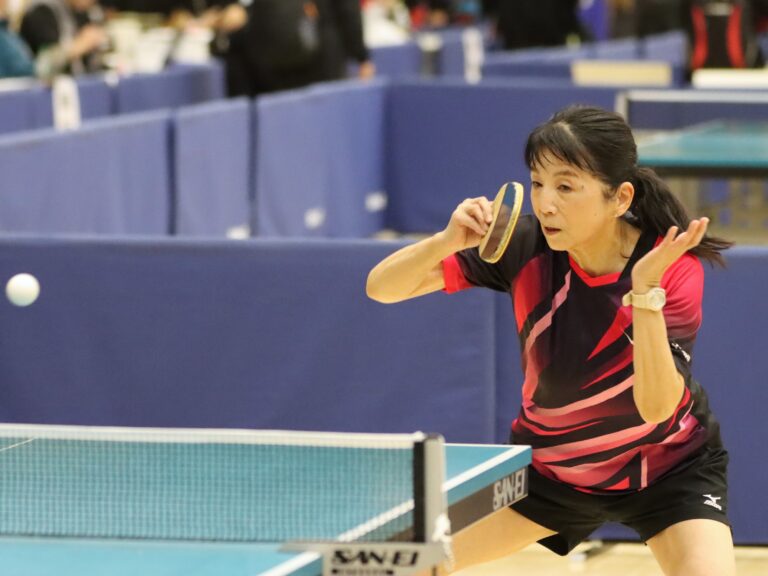 坂本久美（COLOR）は女子ハイシックスティ3連覇に向けて好発進