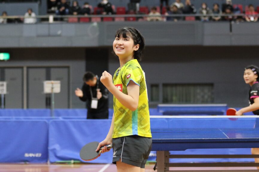 13歳（中学1年生）以下女子シングルス　優勝の瞬間